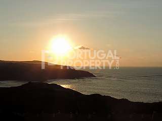 Land in São Martinho do Porto close to the beach