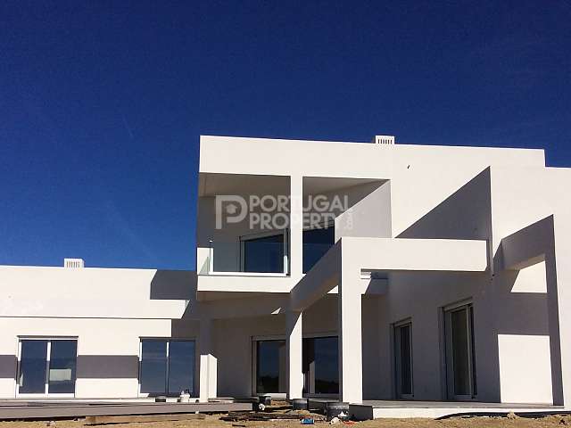 Amazing Sea Views, Best Quality Contemporary 4 bed villa