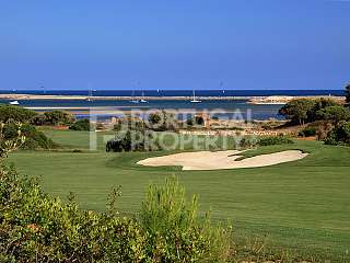 Building Plots With Breathtaking Sea Views On An Exclusive Front-Line Golf Resort