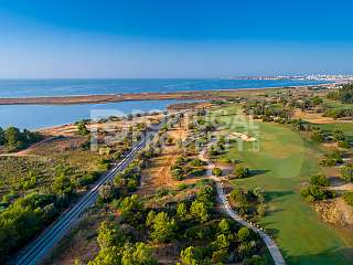 Building Plots With Breathtaking Sea Views On An Exclusive Front-Line Golf Resort