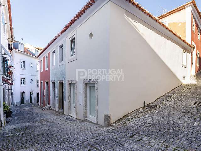 Innovative Semi-Detached House In The Centre Of Alfama