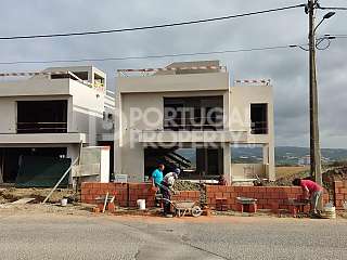 Villa In Lourinha With Ocean & Mountain Views