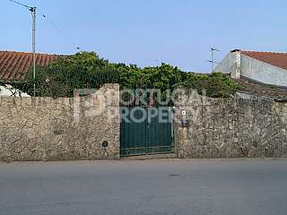 Century-Old Mansion In The Silver Coast