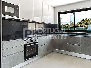 Excellent Quality Linked Villas With Sea Views