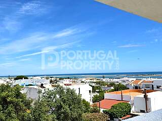 Excellent Quality Linked Villas With Sea Views