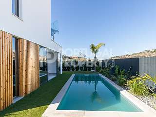 Brand-New Modern 3 Bed Villa With Pool And Jacuzzi