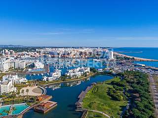 3-Bed Villa With Private Garden And Pool In Olhos De Água, Albufeira