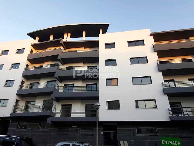Brand New 4 Bedroom Apartment With Swimming Pool-