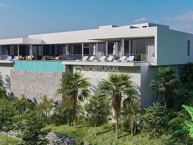 Moderne Luxusvilla in Calheta