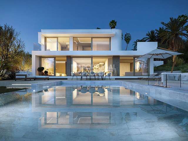 Fantastic First Line Ocean Views Luxury Villa - An Epitome Of Understated Sophistication