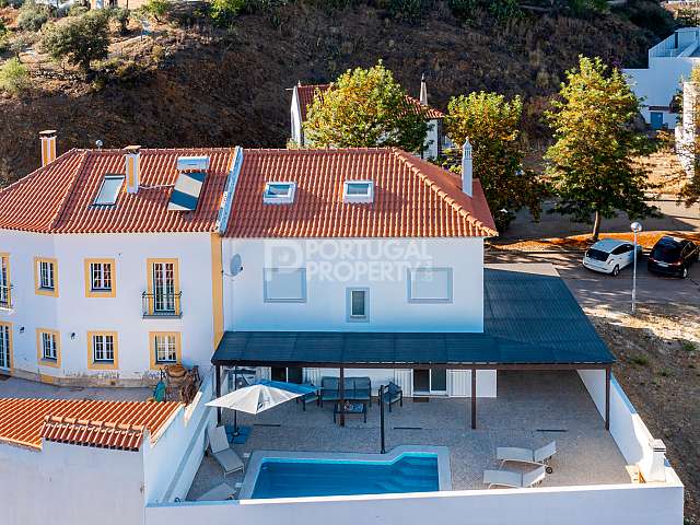 Tranquil Luxury: A Captivating Villa in Alcoutim's Enchanting Haven