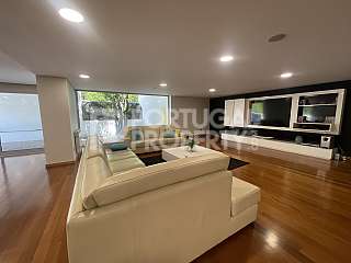 Extraordinary Villa In Aveiro