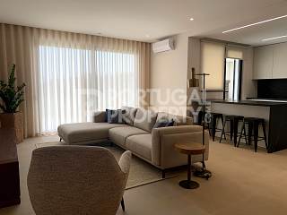 Modern Villa In Areia Branca