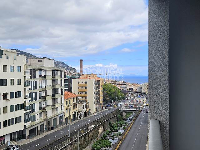 Appartement de deux chambres Funchal Center