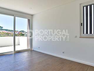 Amazing Villa in São Martinho do Porto with sea views