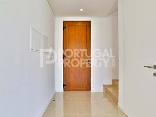 Amazing Villa in São Martinho do Porto with sea views