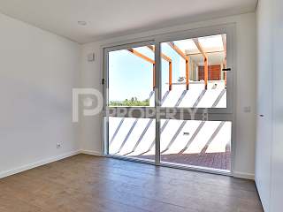 Amazing Villa in São Martinho do Porto with sea views