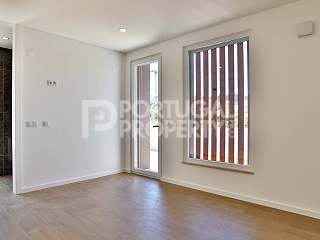 Amazing Villa in São Martinho do Porto with sea views