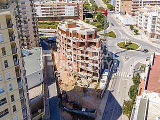 Elegant Three Bedroom Apartments Near The Beach