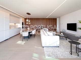 The Golden Retreat: A Contemporary Luxury Haven