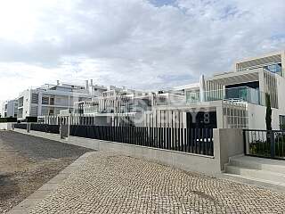 Luxury Waterfront One Bedroom Apartment In Fuseta