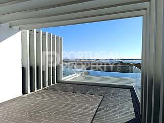 Luxury Waterfront One Bedroom Apartment In Fuseta