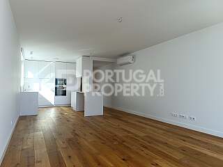 Luxury Waterfront One Bedroom Apartment In Fuseta