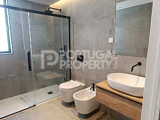 Luxury Waterfront One Bedroom Apartment In Fuseta
