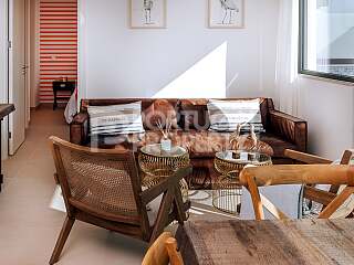 A Luxurious Rentable Penthouse With Sea Views At The Very Heart Of Faro