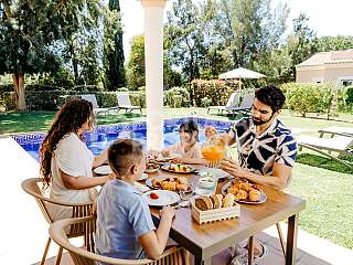 Rentable Village Style 2 & 3 Bed Properties At Five Star Resort In Beautiful Carvoeiro