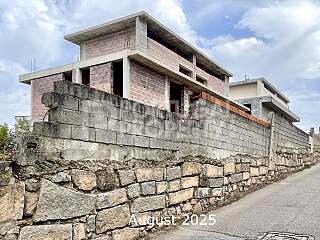 Luxury Semi-Detached Villa With Ocean Views In Vila Nova De Gaia