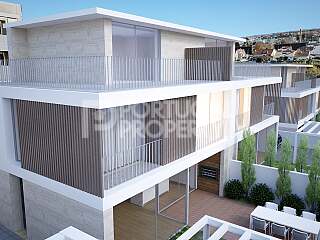 Luxury Semi-Detached Villa With Ocean Views In Vila Nova De Gaia