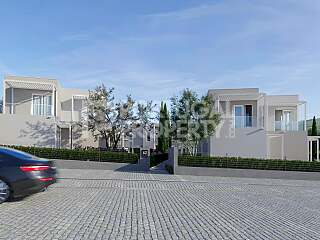 Semi-detached T2+1 villa with private pool in Popular Golf Resort