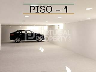 T4 Single-Family Homes In São Pedro Do Estoril