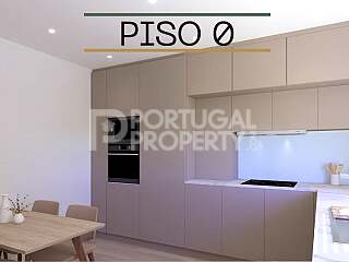 T4 Single-Family Homes In São Pedro Do Estoril