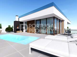 Elegant Two-Storey Villa With Terrace And Garage On The Silver Coast