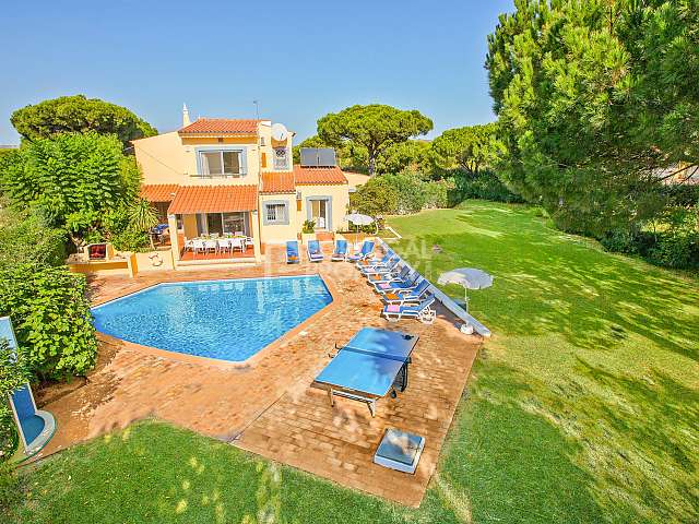Substantial Villa On Large Private Enclosed Plot
