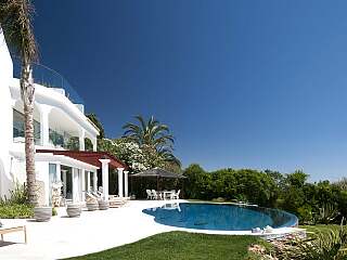 阿尔加夫豪华别墅,坐落在壮丽的悬崖之上