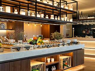 阿连特茹别墅带游泳池和度假村特权