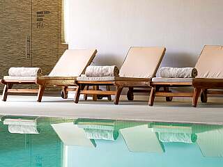 阿连特茹别墅带游泳池和度假村特权