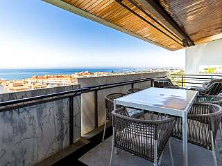 Villa Familiale Tranquille avec Vue sur l'Océan & Piscine Privée