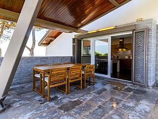 Villa Familiale Tranquille avec Vue sur l'Océan & Piscine Privée