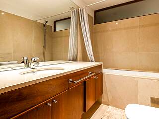 Villa Familiale Tranquille avec Vue sur l'Océan & Piscine Privée