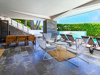 Villa Familiale Tranquille avec Vue sur l'Océan & Piscine Privée