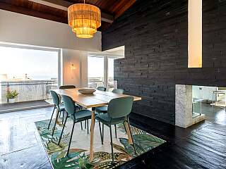 Villa Familiale Tranquille avec Vue sur l'Océan & Piscine Privée