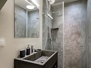 Havre de Vale do Lobo Artiste et Contemporain