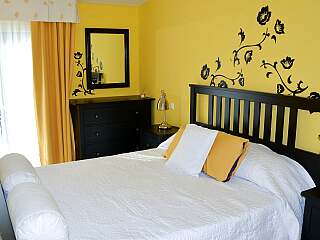 Vale do Lobo带泳池海景出租住宅