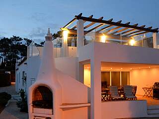 Vale do Lobo带泳池海景出租住宅