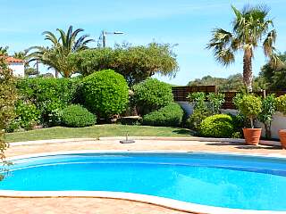 Vale do Lobo带泳池海景出租住宅