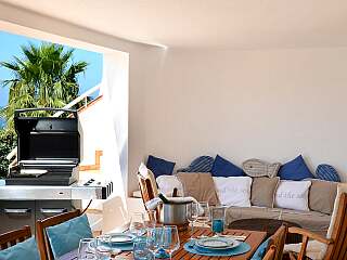 Vale do Lobo带泳池海景出租住宅